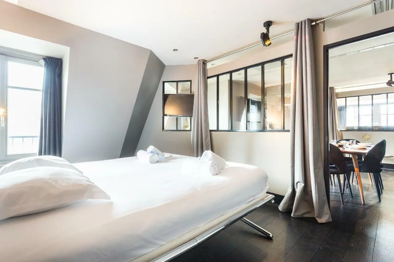 Cmg - Tour Eiffel - 75 * باريس